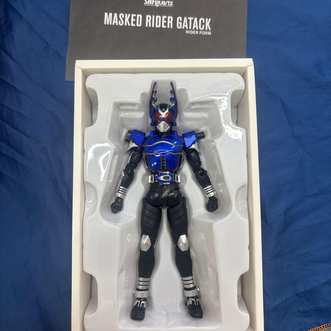 真骨彫仮面ライダーカブト