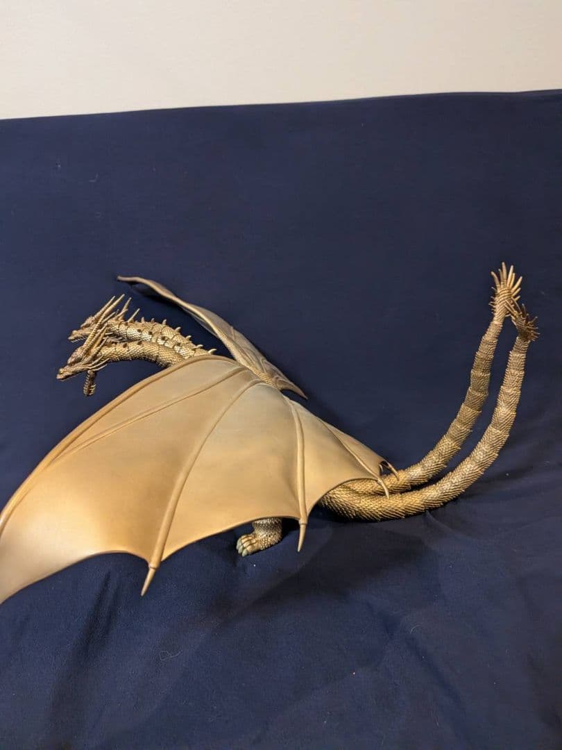 キングギドラフィギュアKING GHIDORAH (1991) ハイヤトイズ