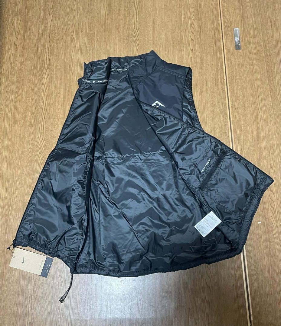 L ナイキ ランディビジョン エアロレイヤー ベスト FZ0002-010