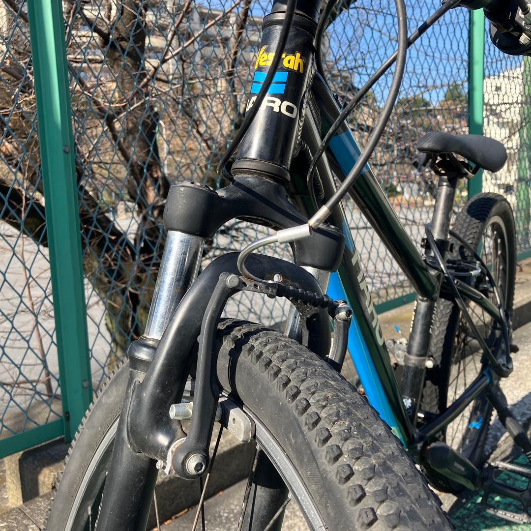 HARO ジュニアスポーツ自転車 24インチ ブラック/ブルー