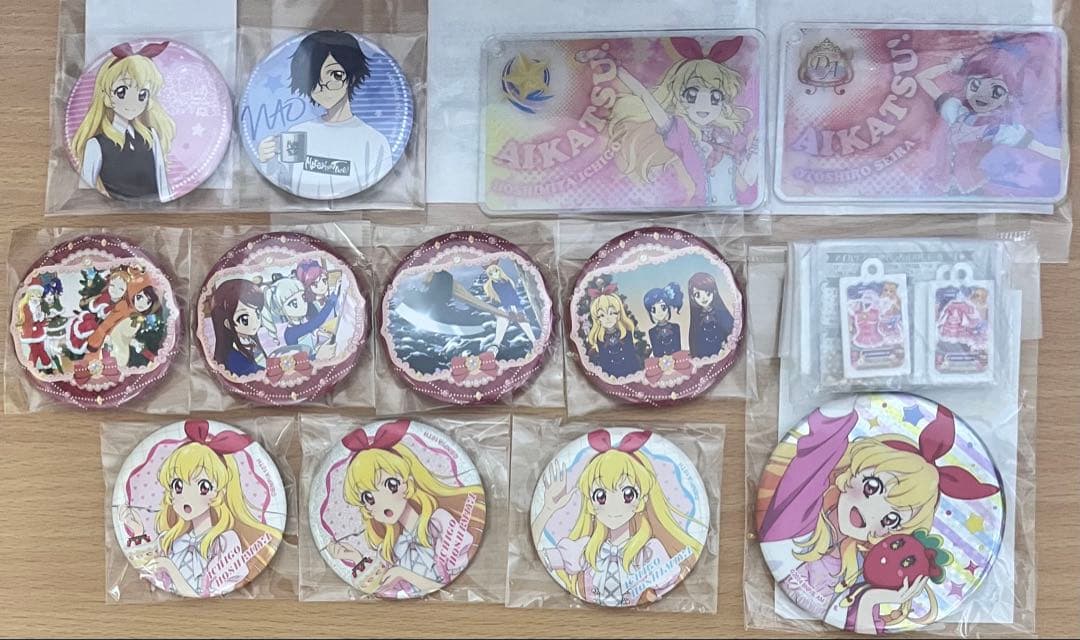 ゆ*う様 アイカツ 星宮いちご 音城セイラ アクスタ 缶バッジ ポストカード グ