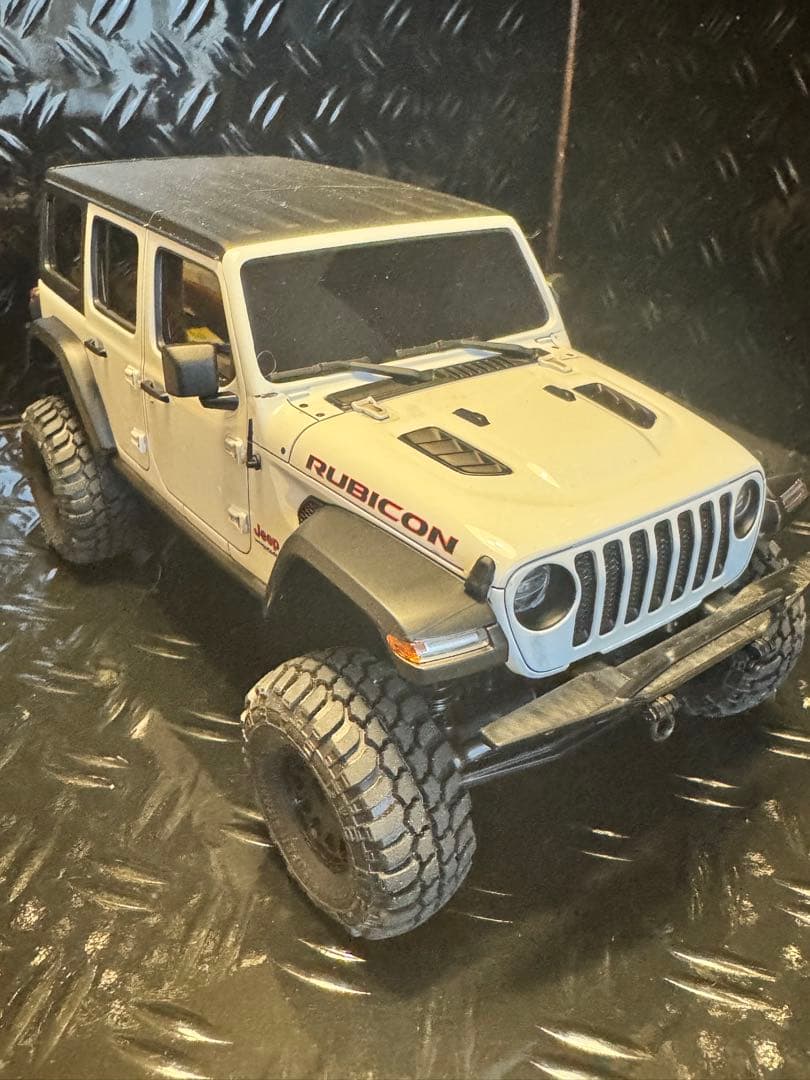 ミニッツ 4×4 ジープ　ラングラー　アンリミテッド　ルピコン　充電電池付き
