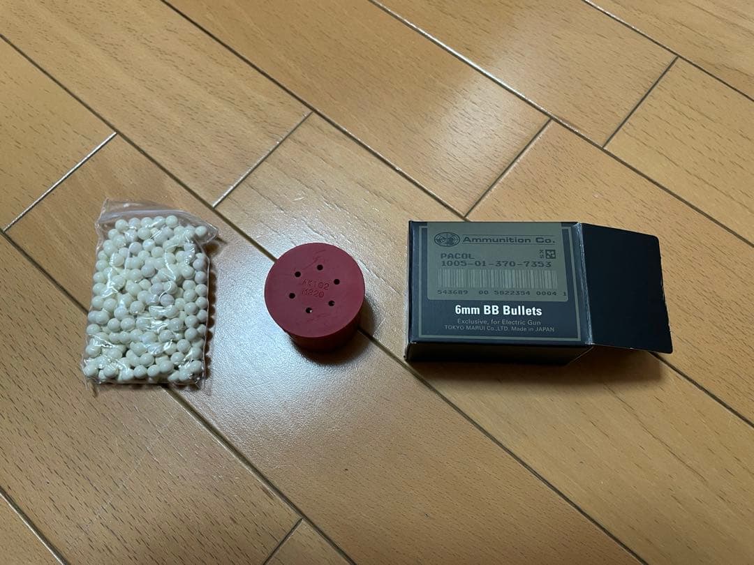 東京マルイ 次世代電動ガン AK102 予備マグ3個　ミニsバッテリー