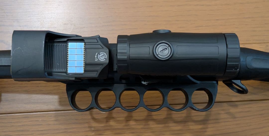 HOLOSUN HM3X 3倍マグニファイア