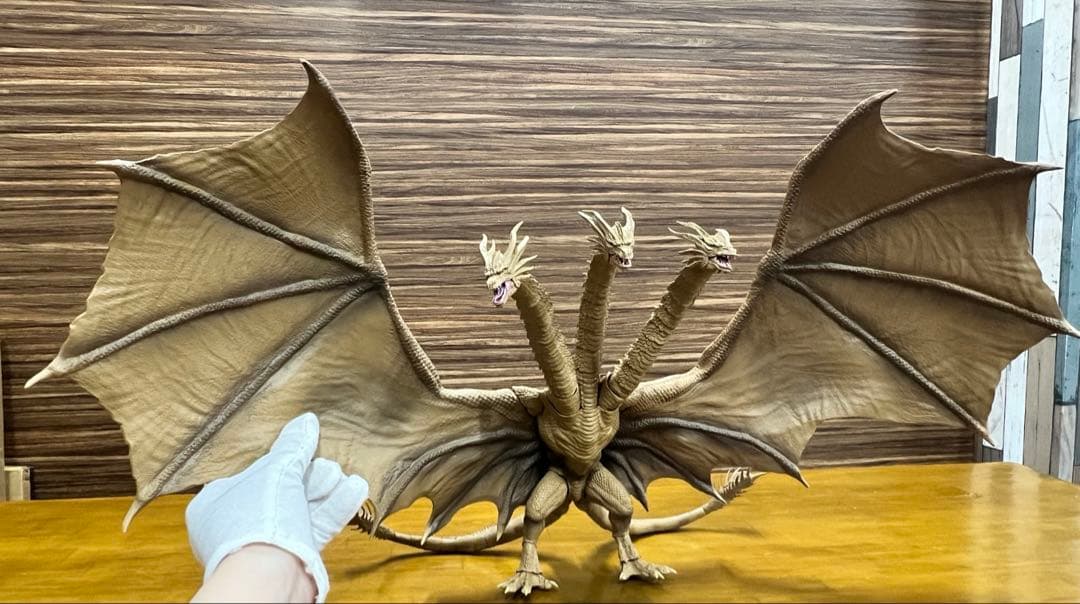 バンダイ　S.H.モンスターアーツ　ゴジラ　キングギドラ(2019)