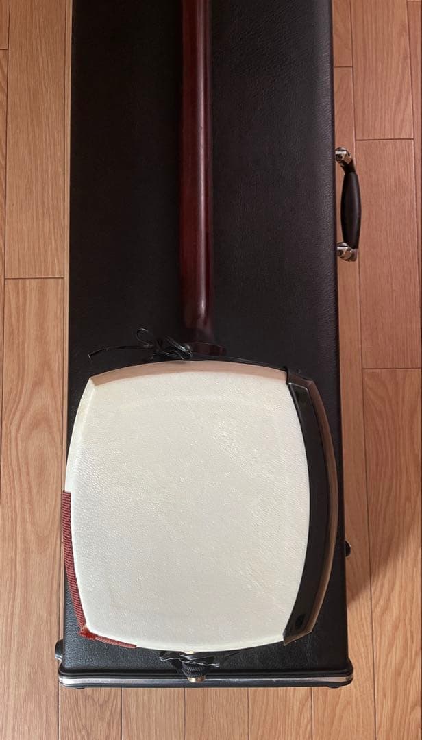 津軽三味線 紅木 全長101cm 棹3.3 撥・ケースなど付属品付　たのメル便