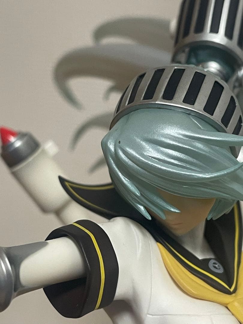 ペルソナ4 ラビリス 1/8フィギュア