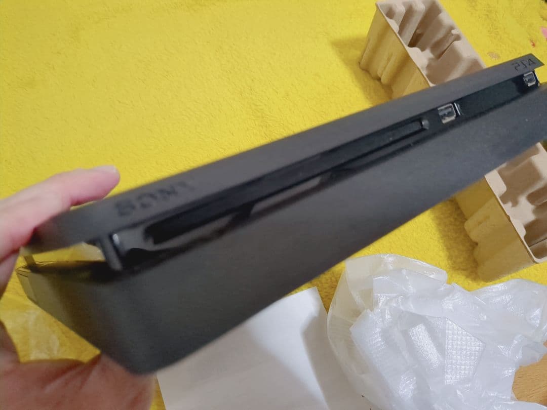 良品 PS4 ソフト コントローラー2個付き CUH-2200AB01・02