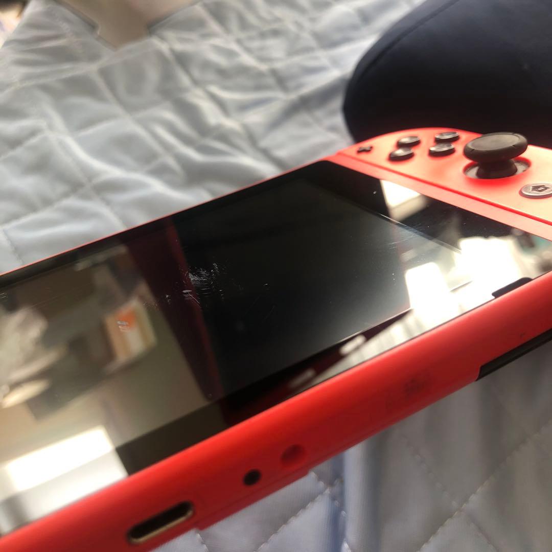 Nintendo Switch 本体のみ　マリオレッド