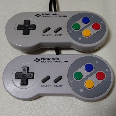 スーパーファミコン　本体+カセット3個セット