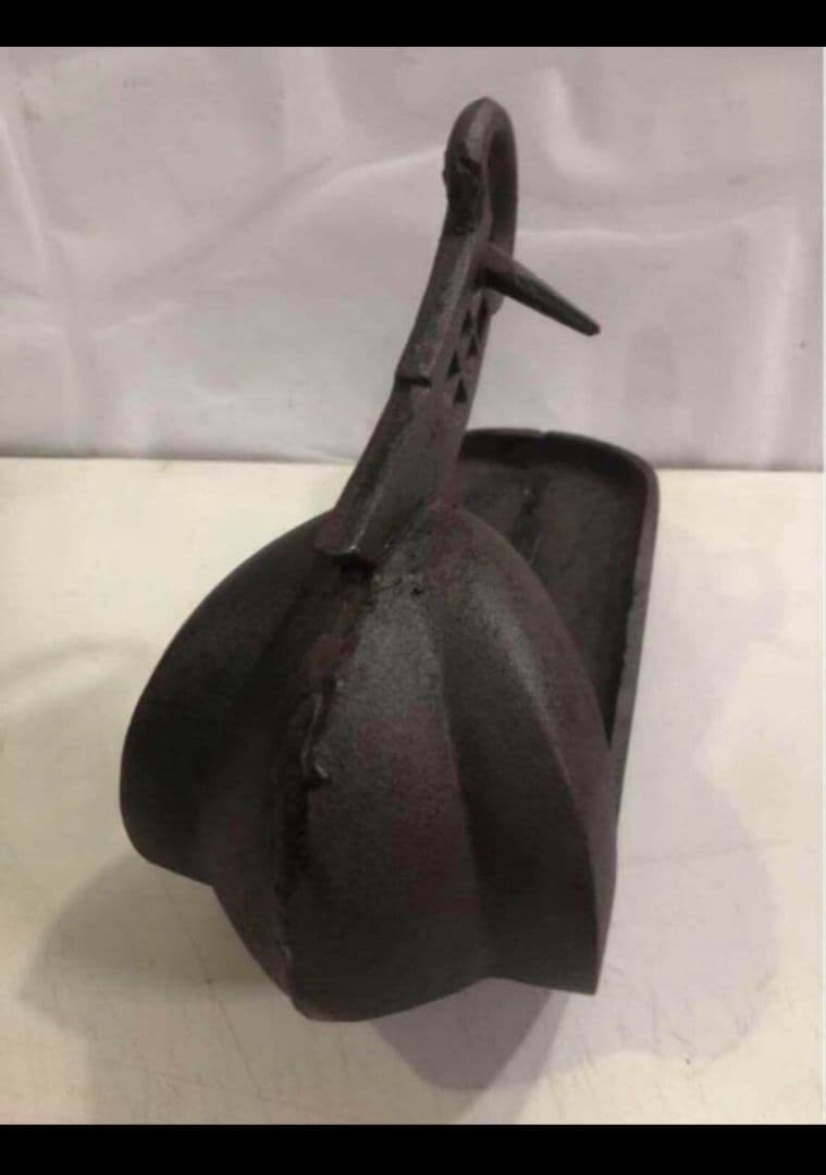 鉄製 アイアン 鎧 あぶみ 馬具 花器 左右セット