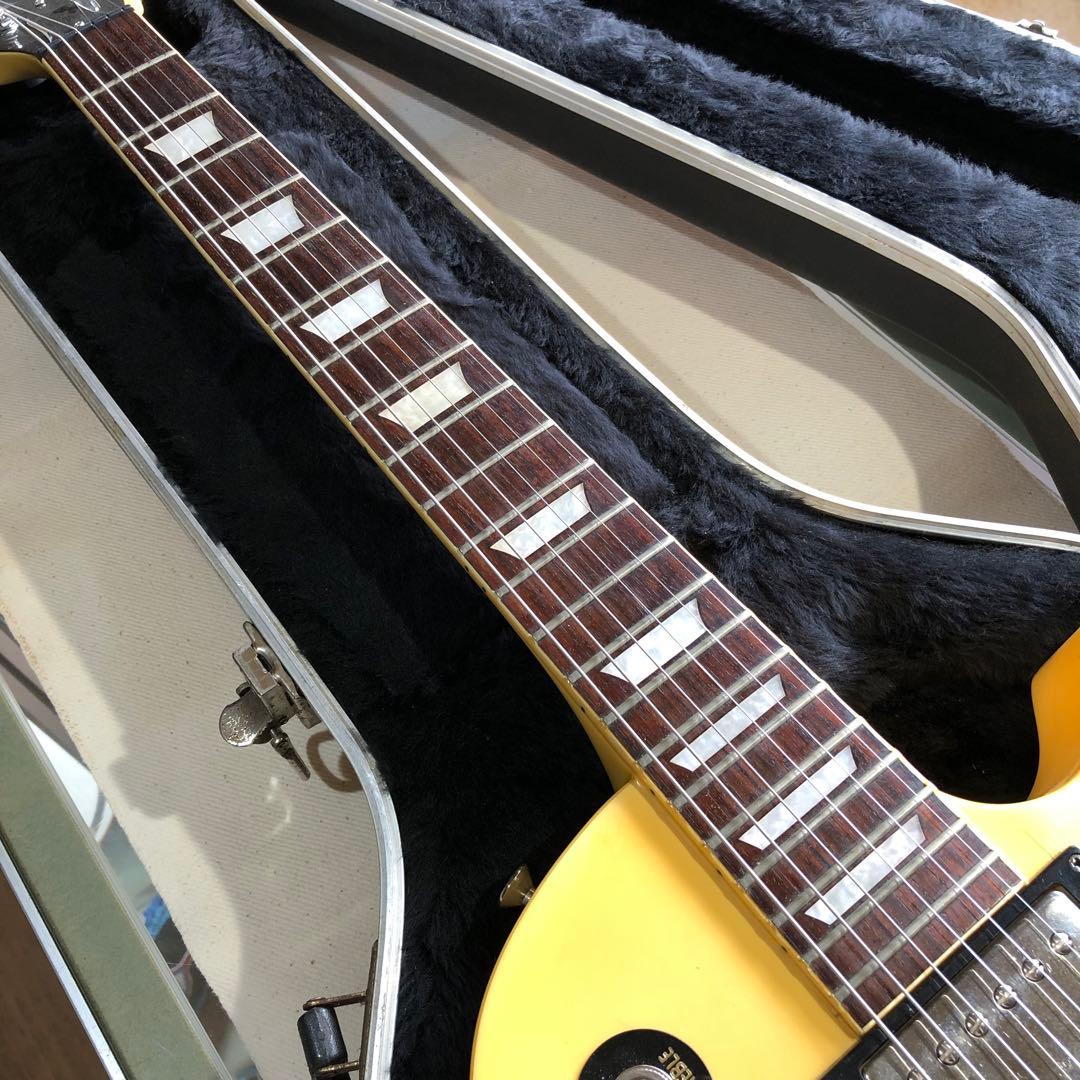 Navigator レスポールタイプ ハードケース付き