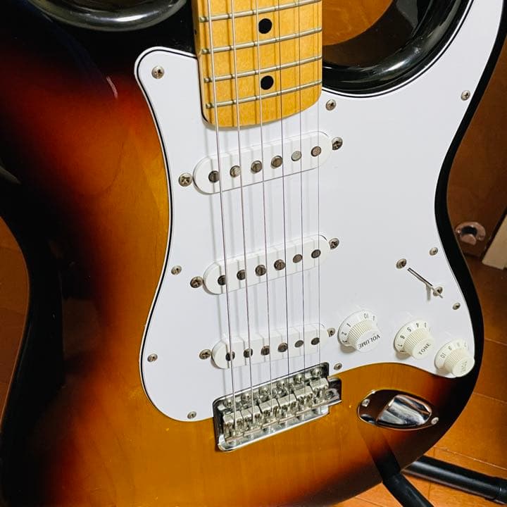 Fender ST68-TX 3TS/M ストラトキャスター　ギター