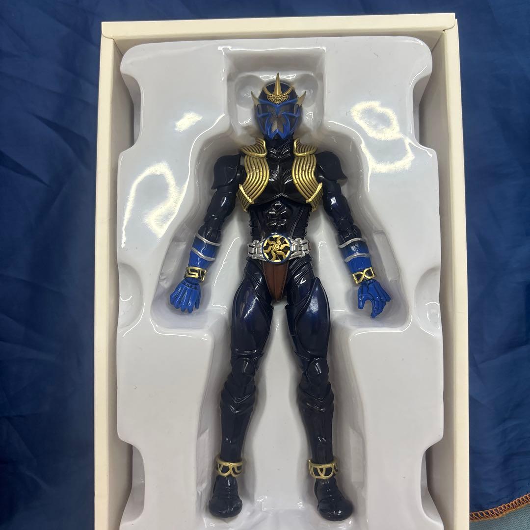 真骨彫仮面ライダー響鬼