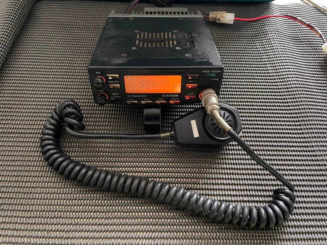 AZDEN 50MHz 無線機　2台