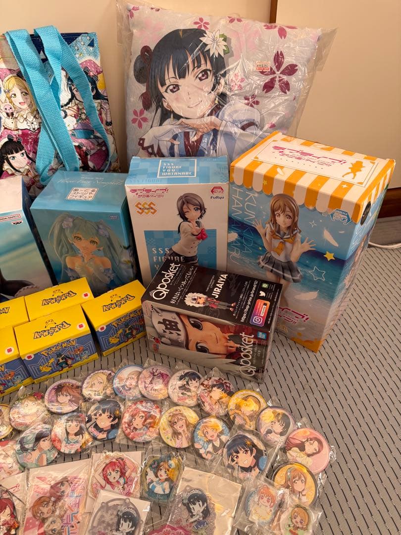 ラブライブ缶バッジグッズセット