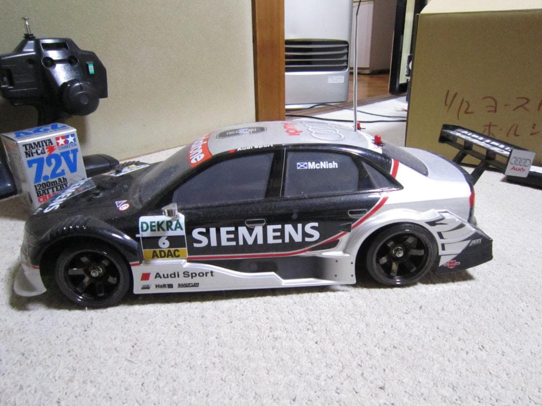 tanatana12781/10 タミヤ アウディ A4DTMチームアプト