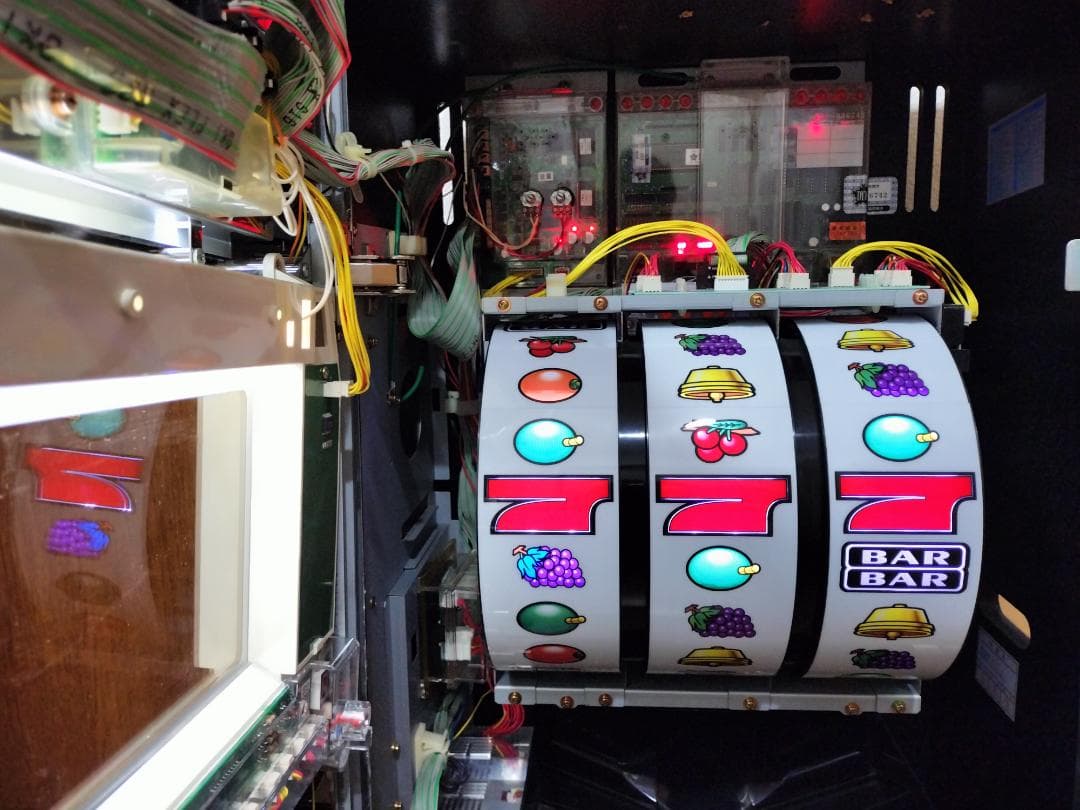 【パチスロ実機】エマ★ニューペガサスブラック【不要機付】