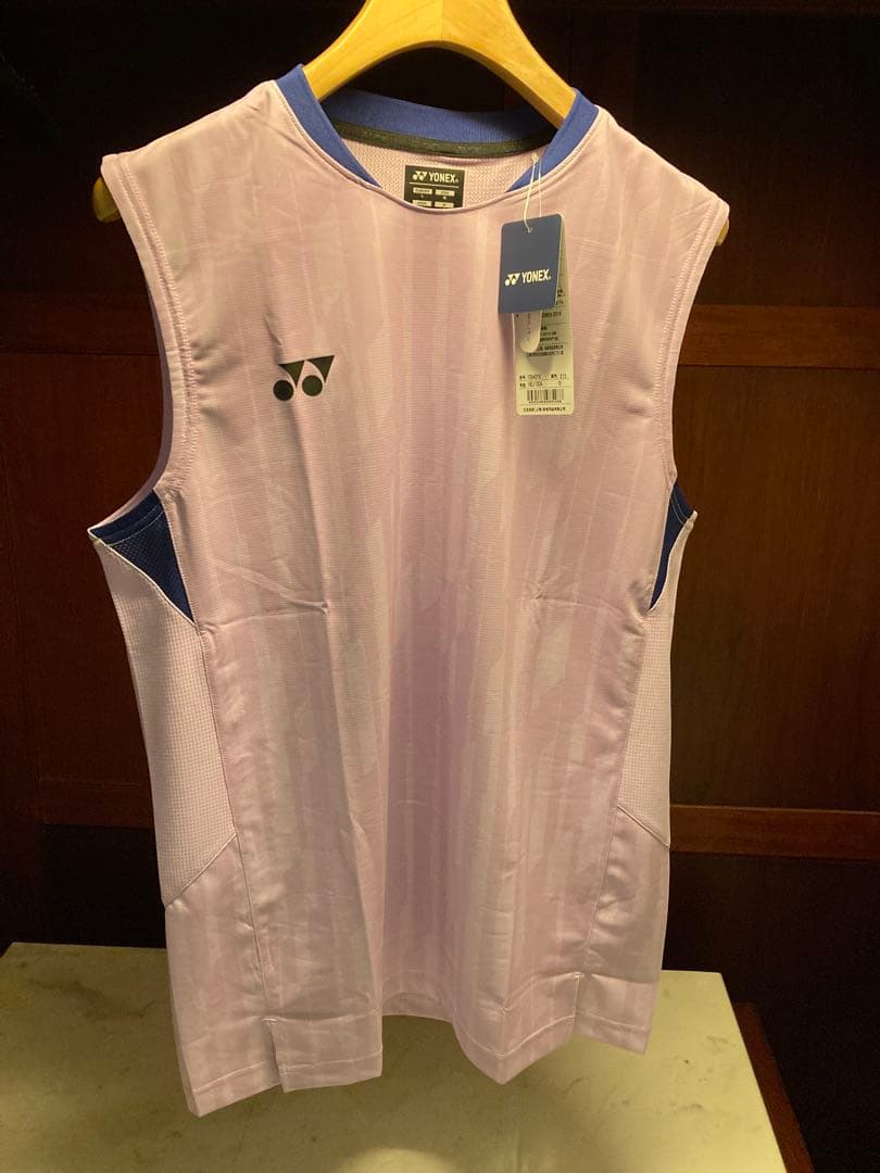 日本製　YONEX 2025-2026中国代表　ノースリーブシャツ XL 新品