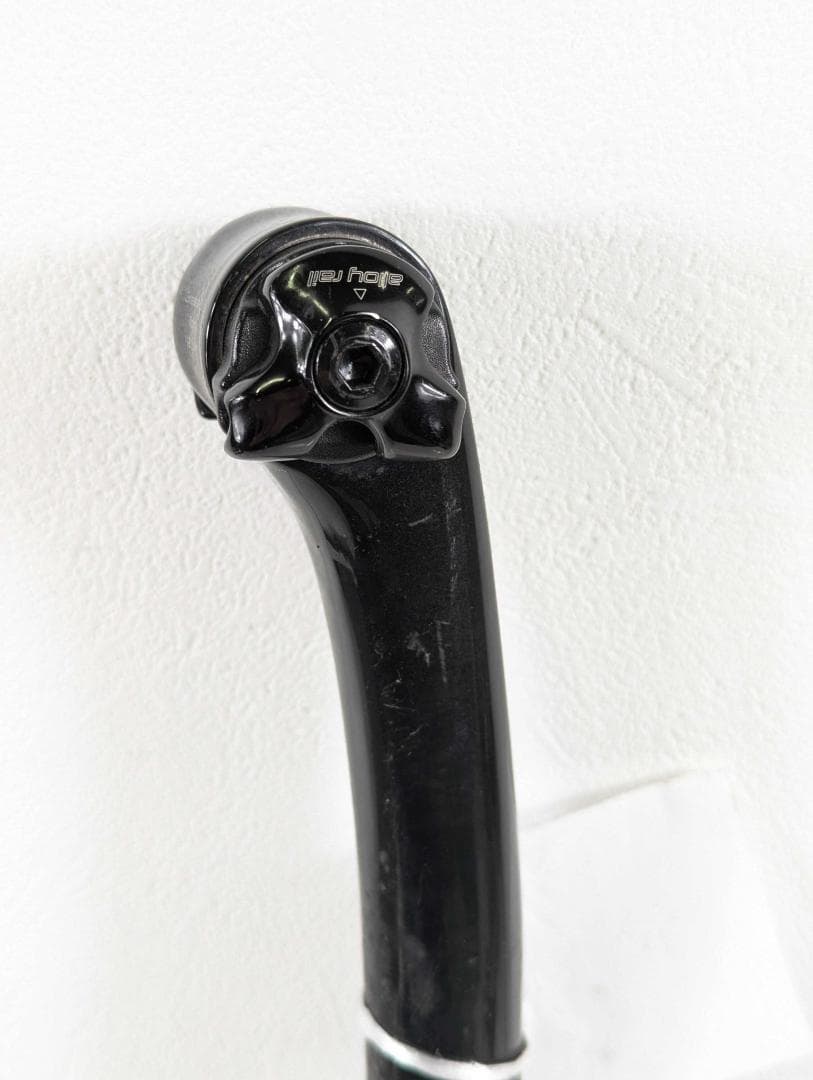 S WORKS カーボン　27.2mm　金属レール用 シートポスト H4APAP