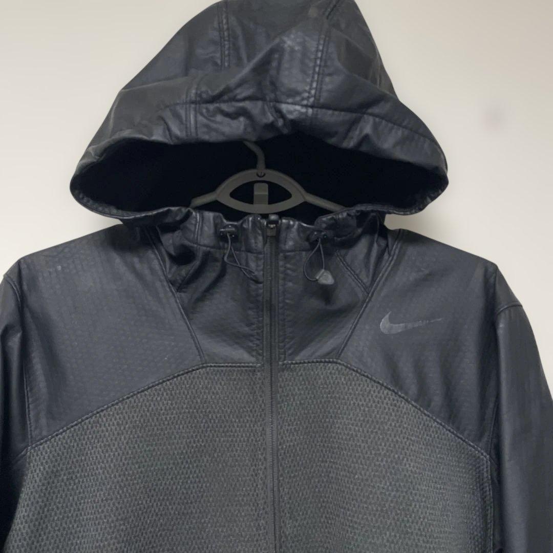 バラ不可　Nike フード付きジャケット ブラック　セットアップ