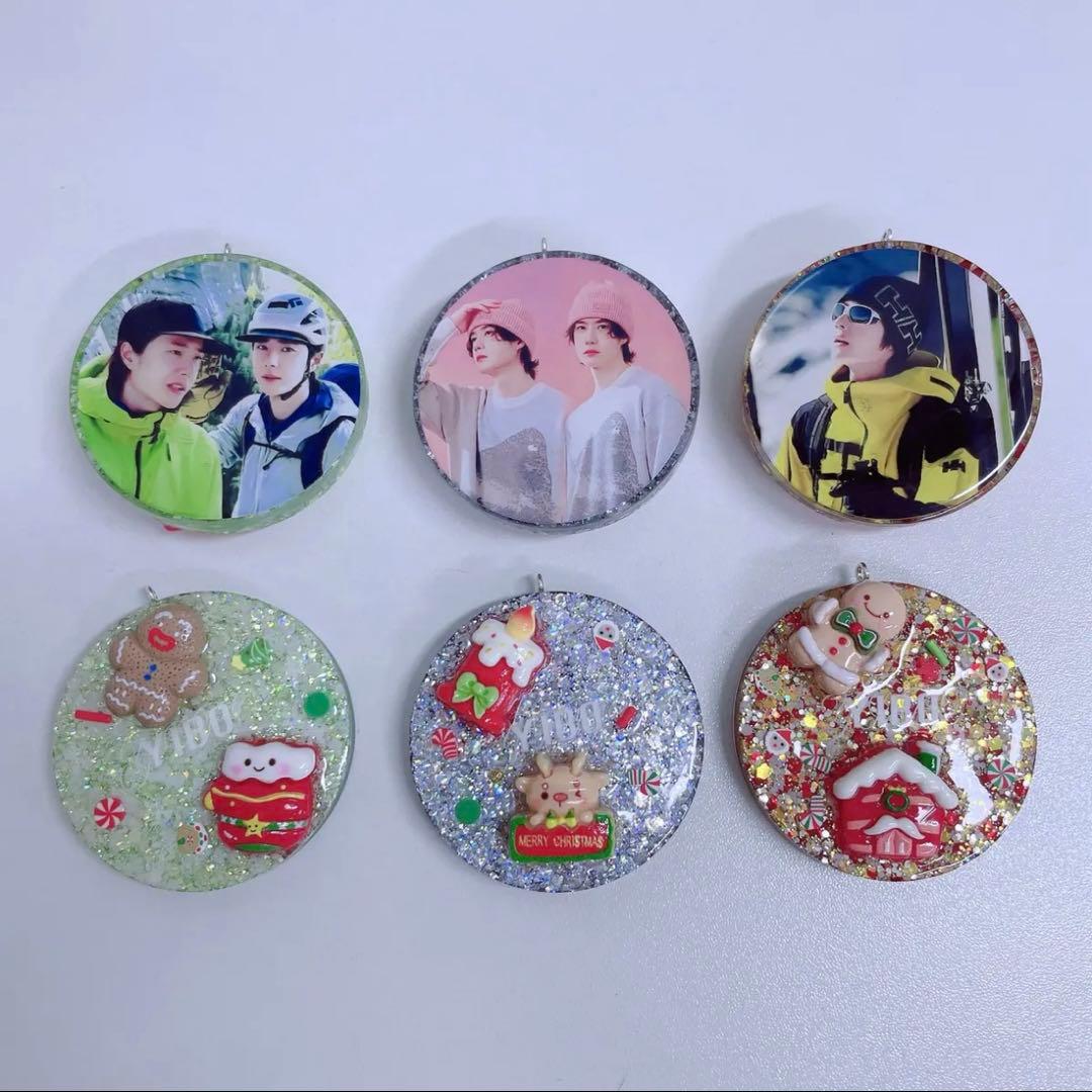 王一博 クリスマス限定　レジン　キーホルダー❣️ 8セット❣️確認用❣️1223