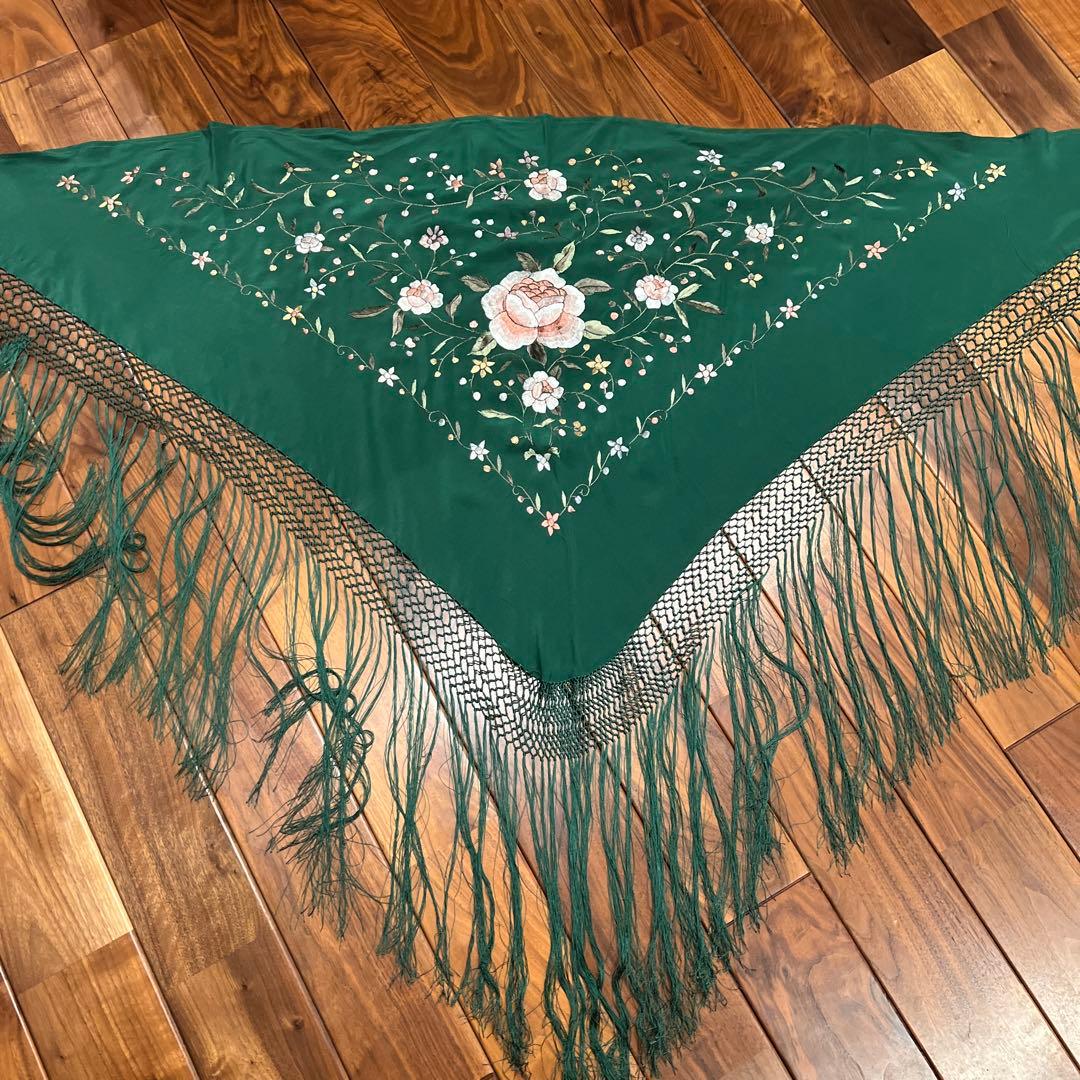 フラメンコ　シージョ　刺繍　濃緑