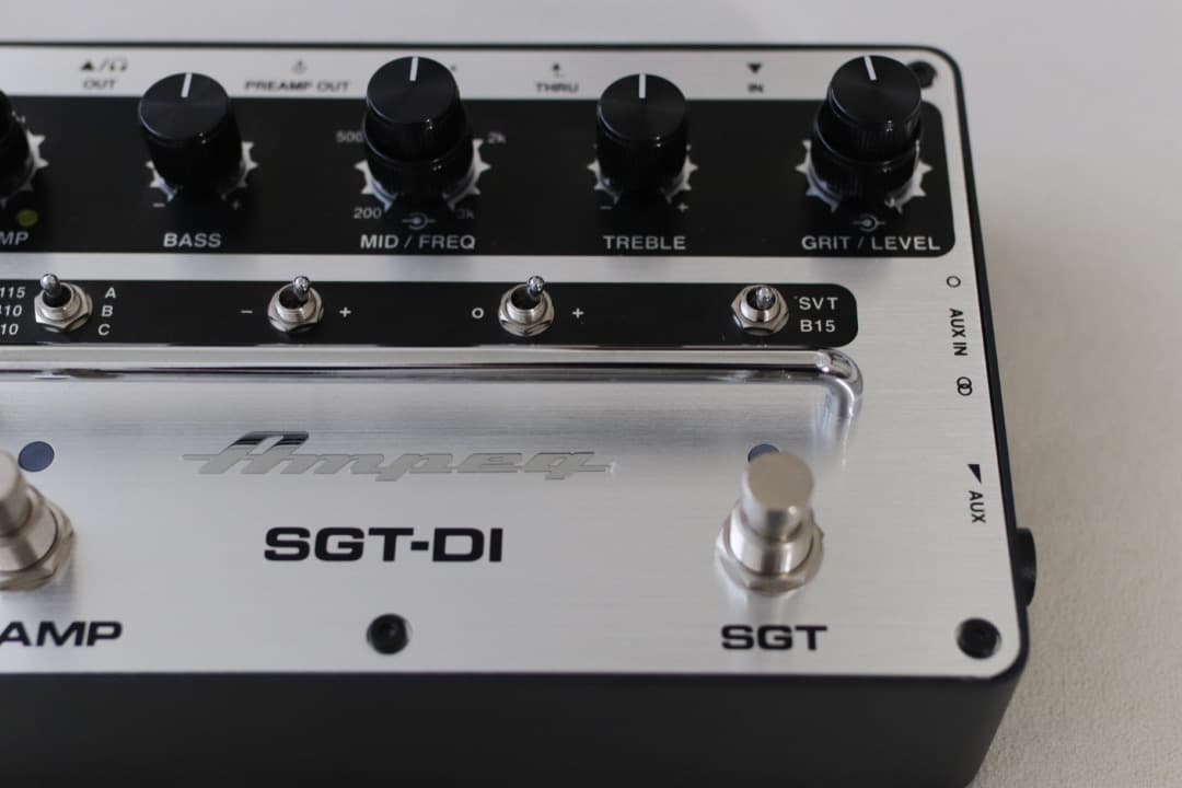 AMPEG SGT-DI ベースプリアンプ