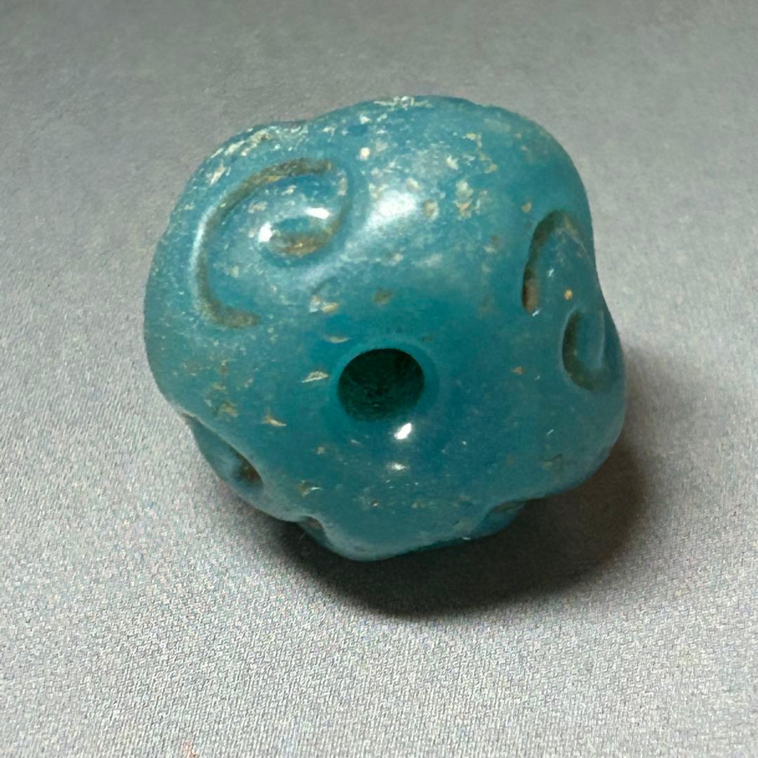 とんぼ玉