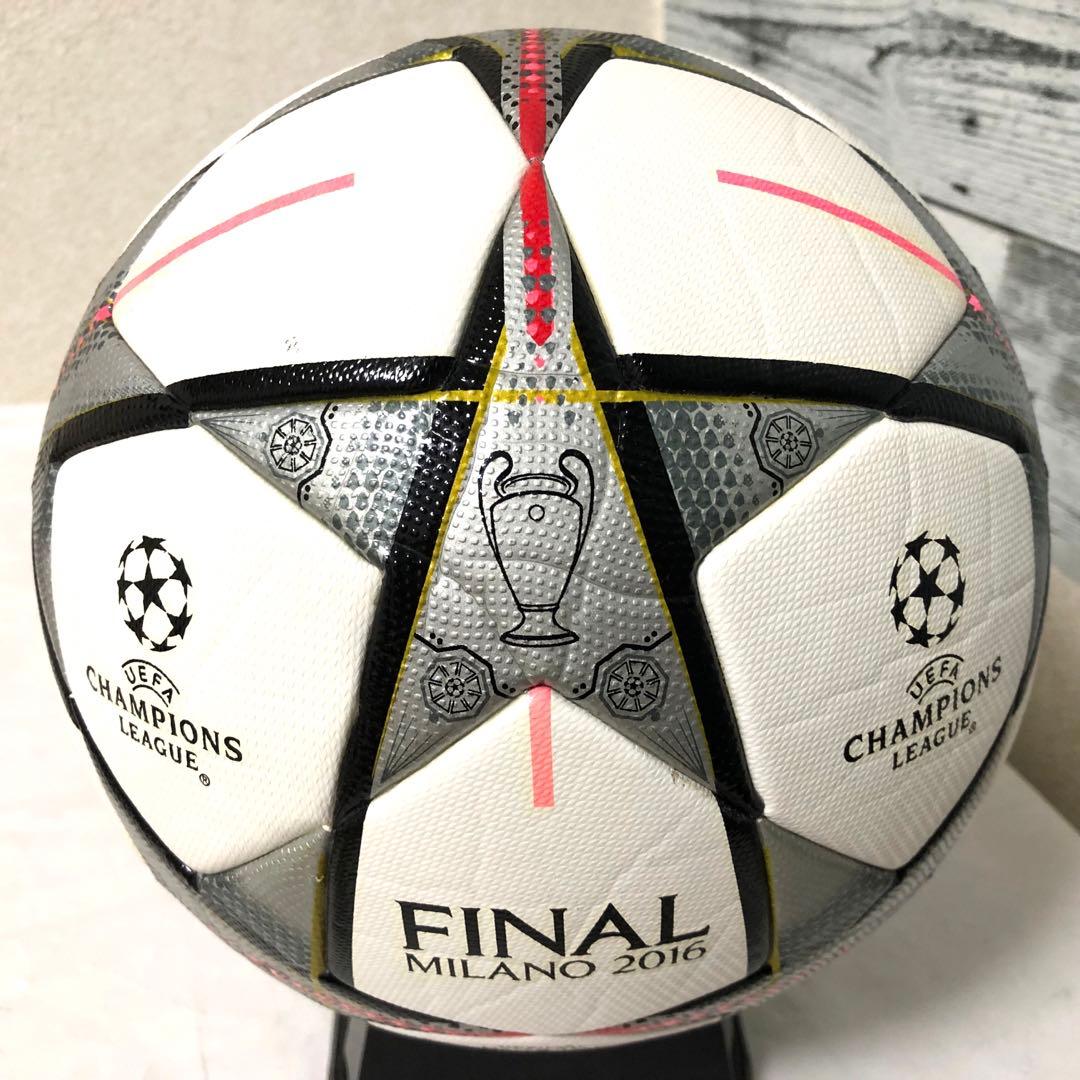 未使用品✨激レアUEFAチャンピオンズリーグ 2016決勝 5号 FIFA検定球