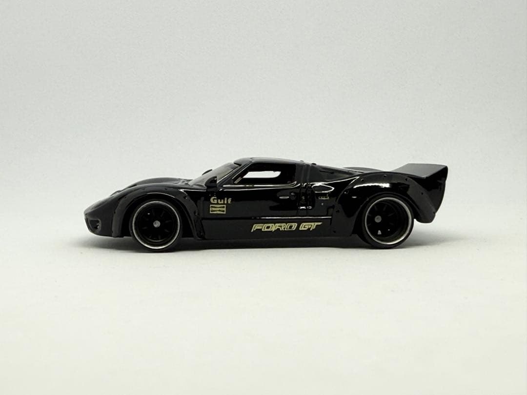 ととろろ　ホットウィールフォードGT40