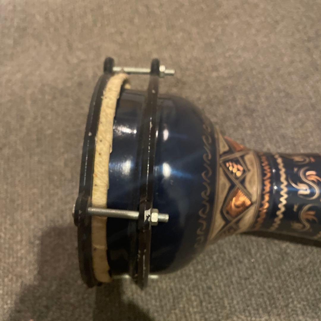 手描き装飾の陶器製楽器