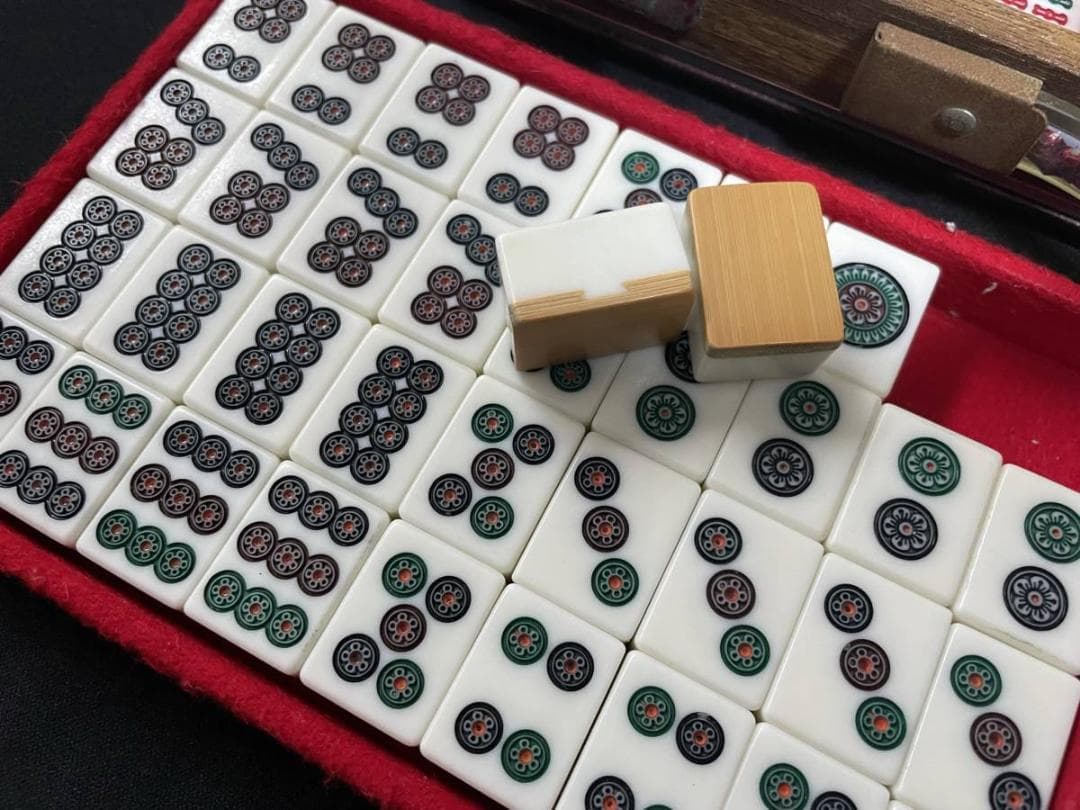 清掃済み　骨董品　麻雀牌　竹牌　丸一牌　希少　ケース破損
