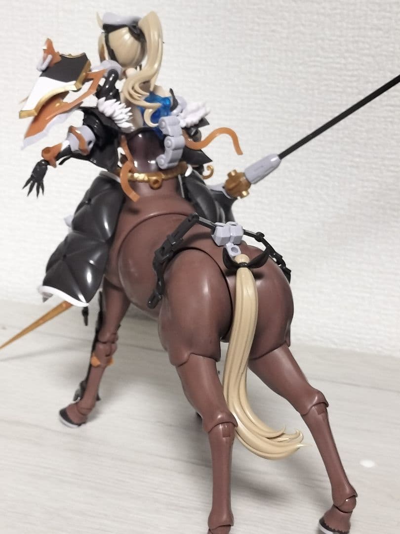アルカナディア　エレーナ
