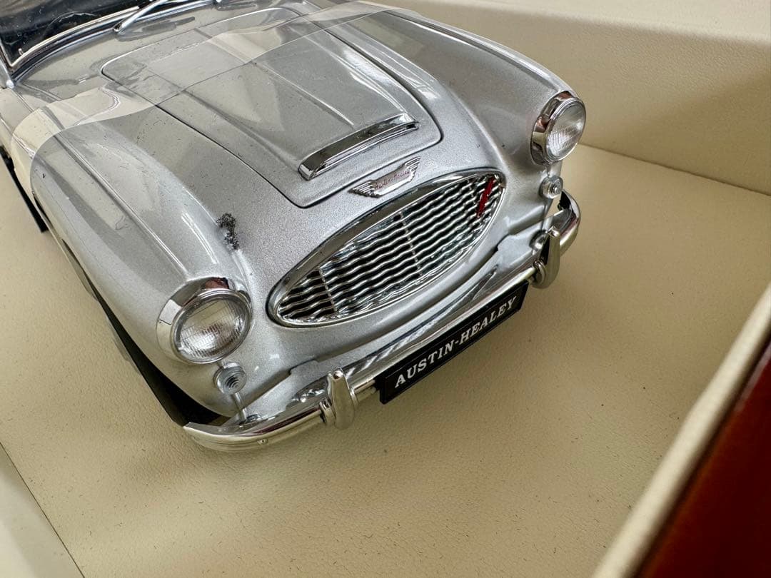 フレデリック・コンスタント × オースティン・ヒーレー モデルカー＆時計ボックス