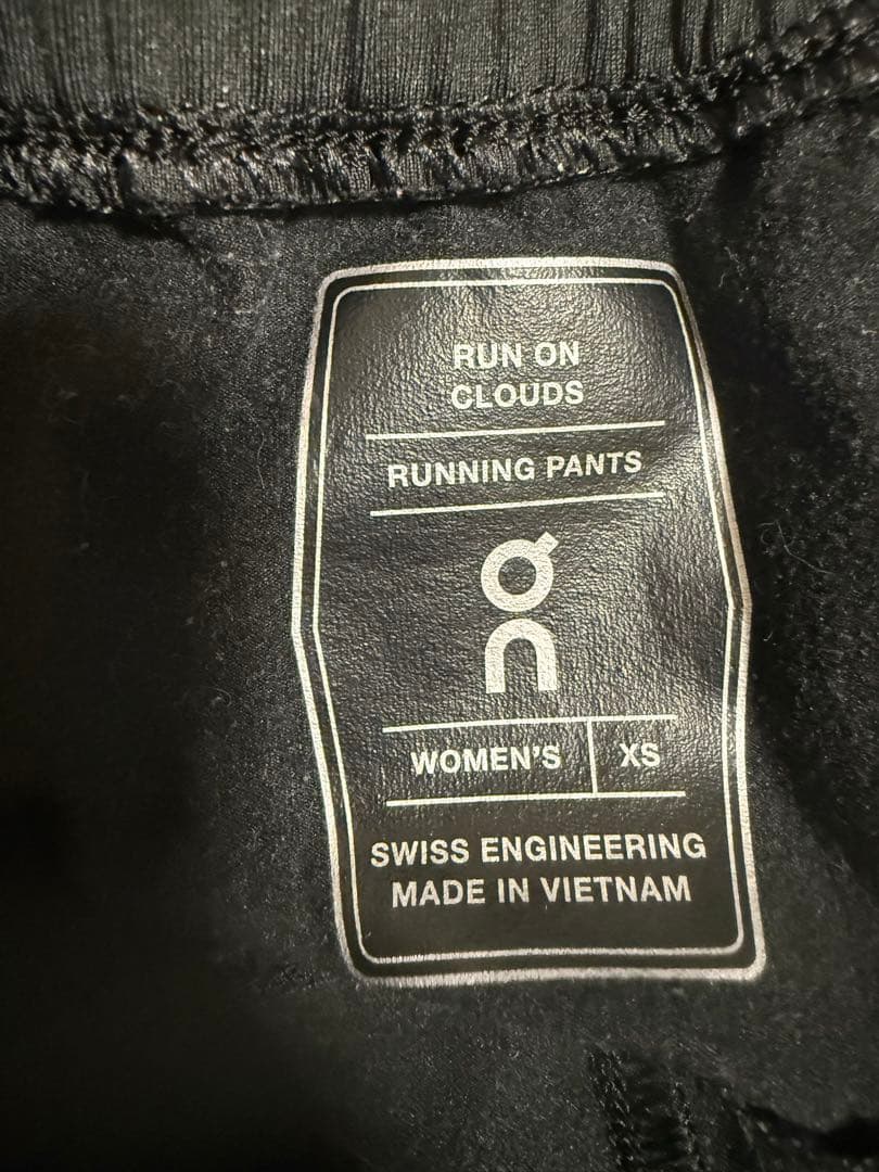 On Weather Pants ランニングパンツ women's XS