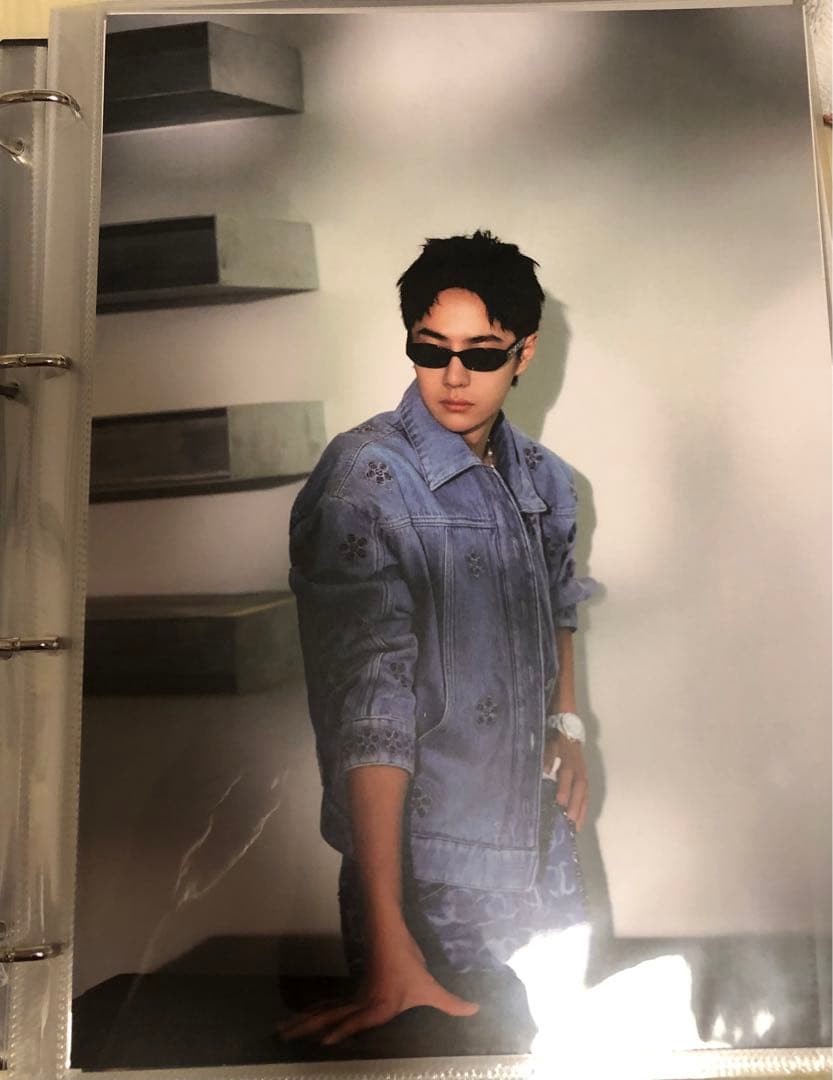 王一博 カードバインダー＋A4・Pカード他リフィル50枚付 アルバム w写真集