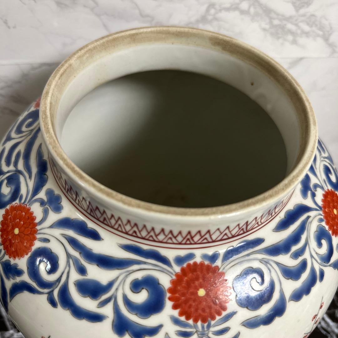 古伊万里、柿右衛門様式、色絵花鳥紋、壺。箱。