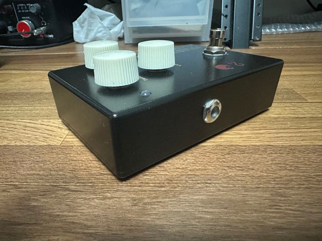 ギター ONE CONTROL TORNADO Drive Brass