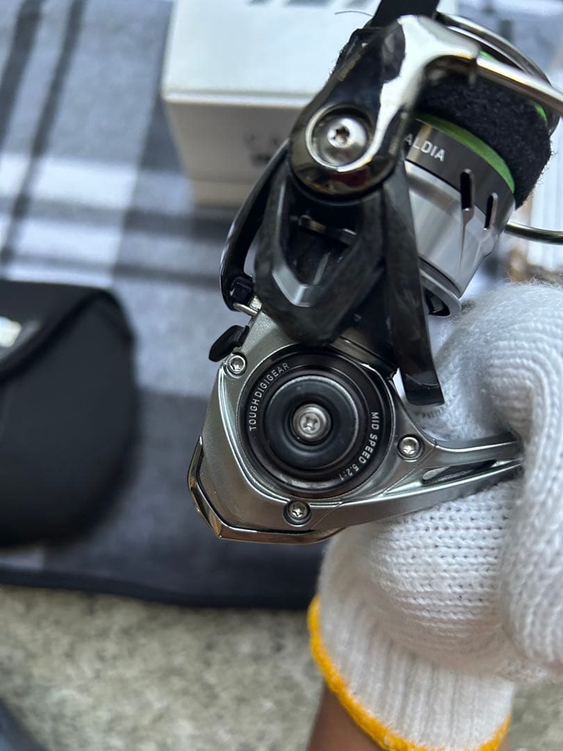 【mAsh様 】18CALDIA 18カルディアLT2000S スピニングリール