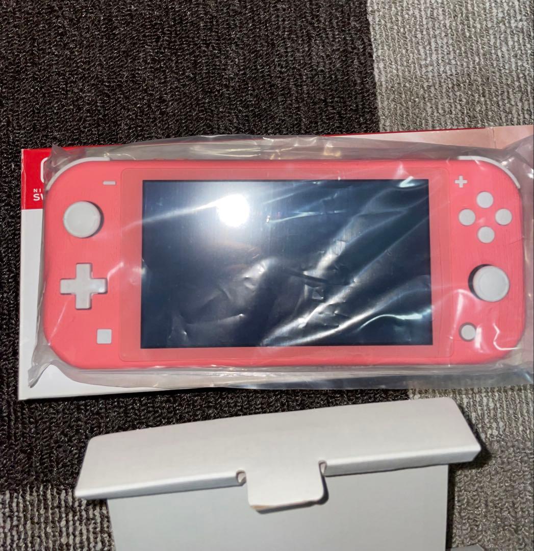 Nintendo Switch Lite コーラル　ピンク