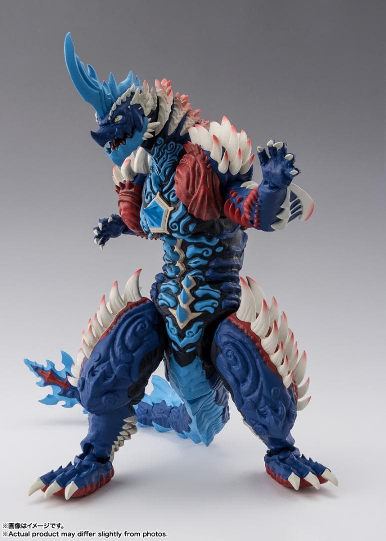 S.H.Figuarts レキネス　ウルトラマンオメガ