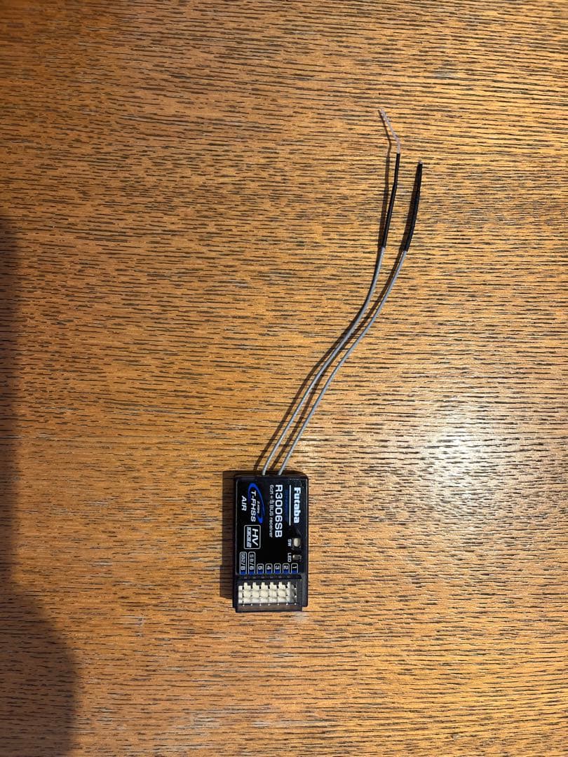 Futaba T6K-V2送信機 8チャンネル 受信機セット