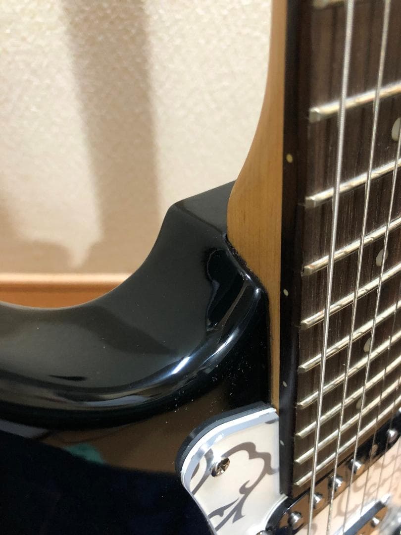 Elioth S305　ストラトキャスタータイプ
