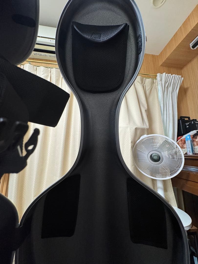 未使用・超軽量3.3kg Carbon Mac チェロケース カーボン製 4/4