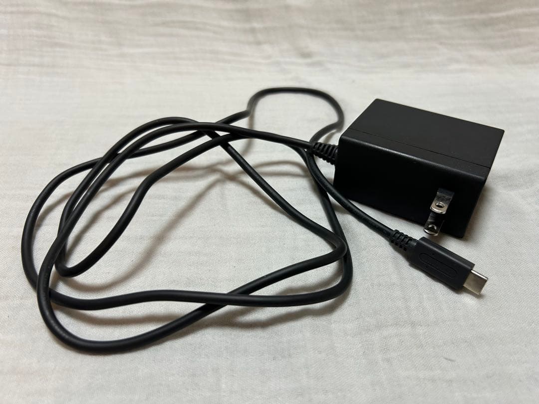 Nintendo Switch 本体 6.2インチ+周辺機器付き