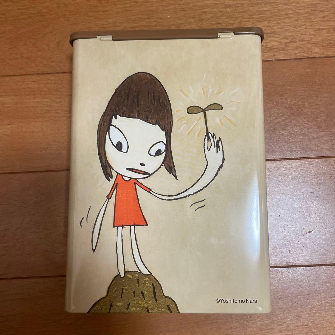 値下げ　アート　奈良美智　ポストカード　缶