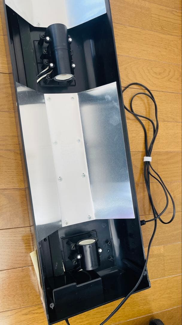 EXO TERRA 爬虫類用ライト 90センチA UVB新品ライト１個つき