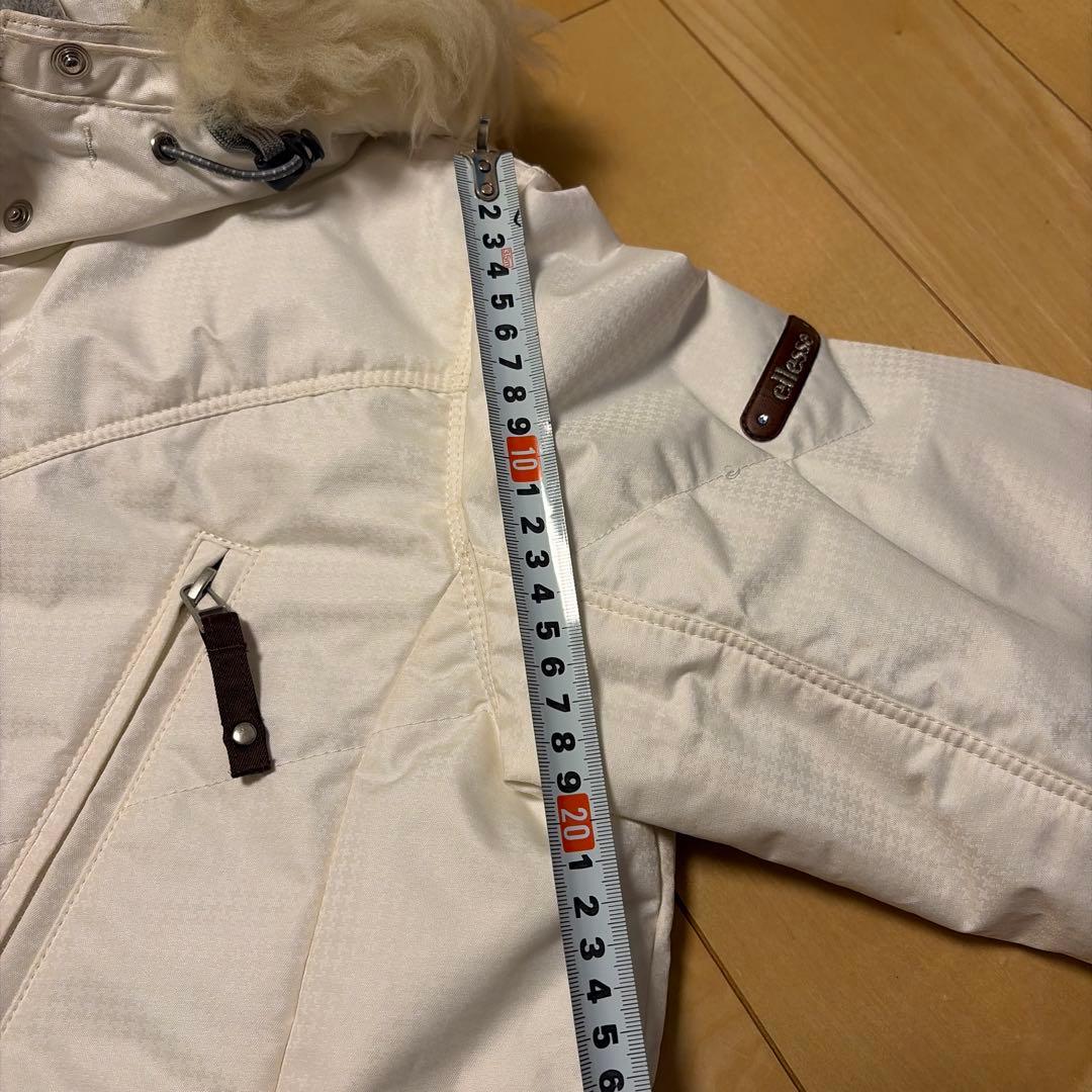 ムートンファー付き　スキーウェア　上下セット　ellesse　ゴールドウィン
