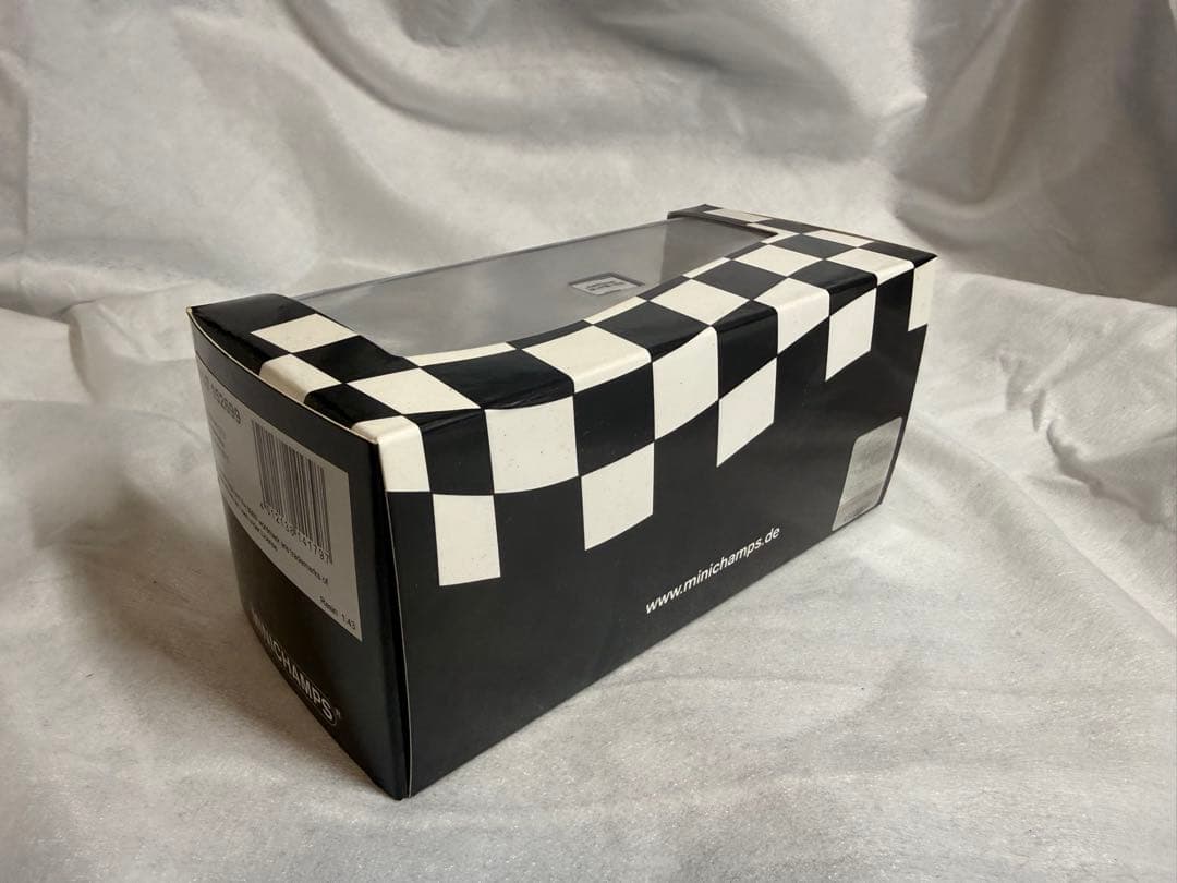 ミニカー MINICHAMPS  M6 GT3 Spa 24h 2015 1/43